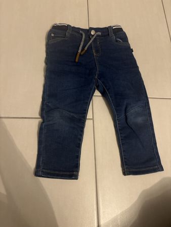  Jeans blau Grösse 80
