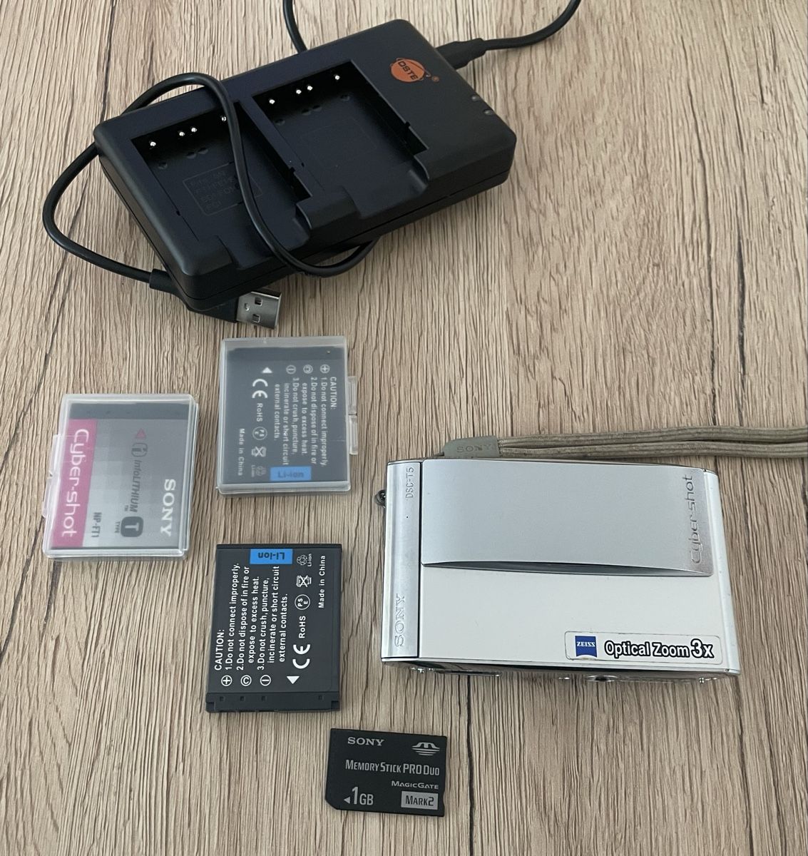 Sony Kamera: SONY CYBERSHOT DIGITALKAMERA – Gebraucht aus Plons von wartauchris 1