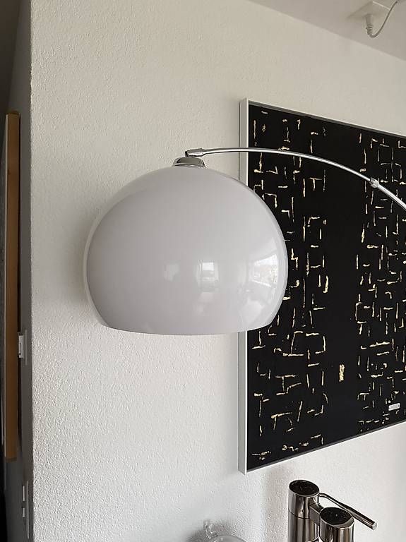 Lampade: Design Bogenlampe mit Marmorsockel – Usato da Luzern venduto da mat.jones 2