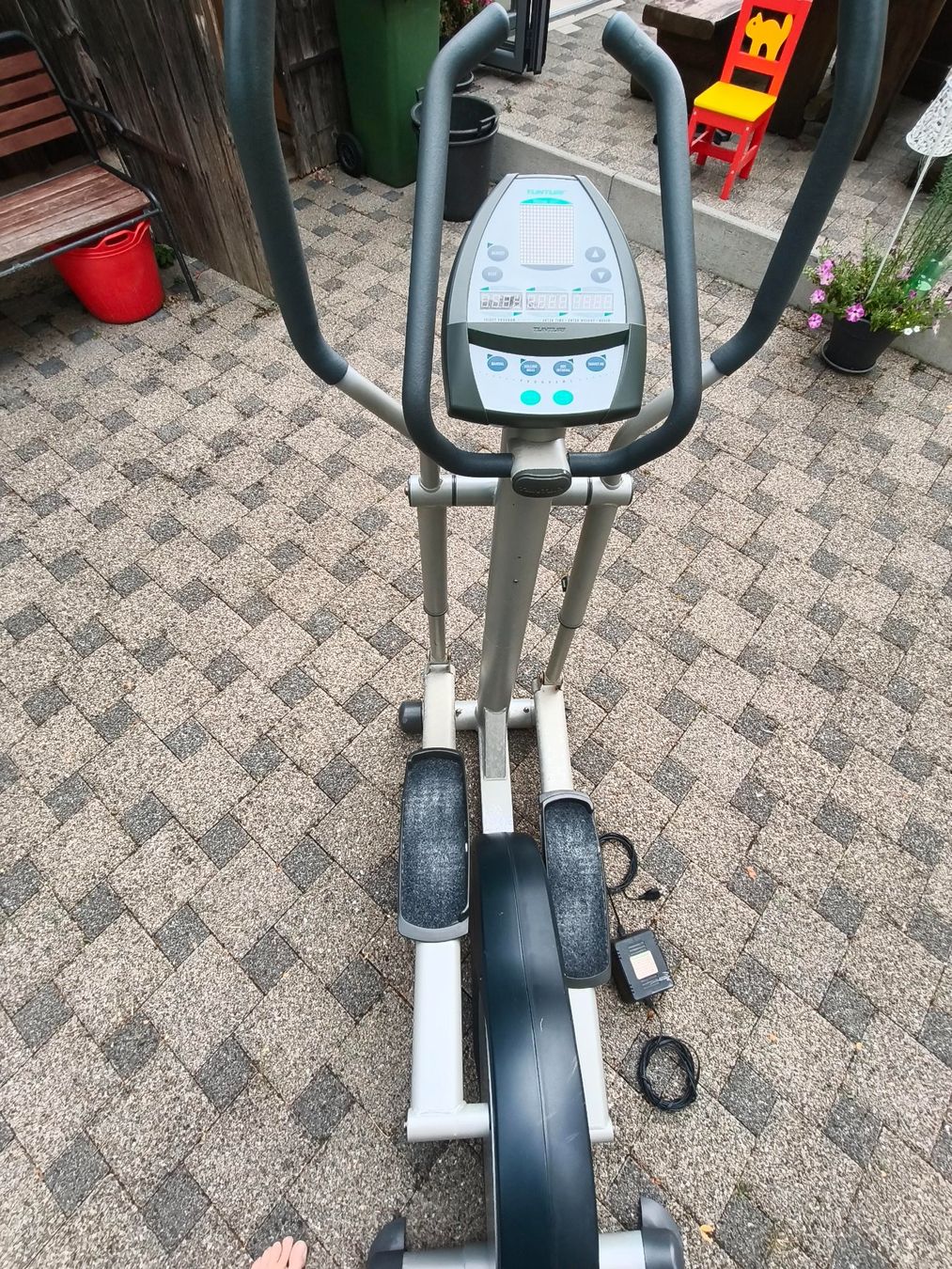 Tunturi Hometrainer: Crosstrainer Tunturi C6 – Usato da Lenzburg venduto da Moeli02