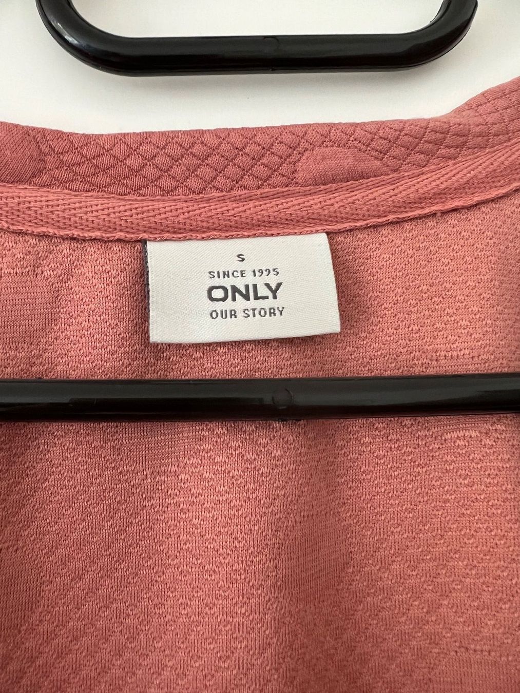 Only Giacche: Cardigan von Only NEU – Nuovo e nell'imballaggio originale da Zollikofen venduto da Wishbear 1