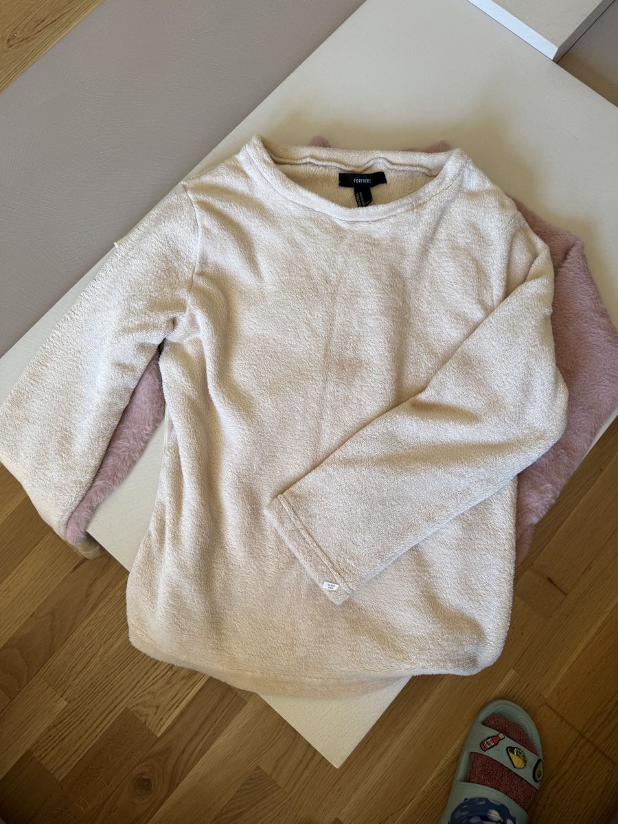 H&M Lots de vêtements: Lot de vêtements – D'occasion à Broc par zai_9jlg 4