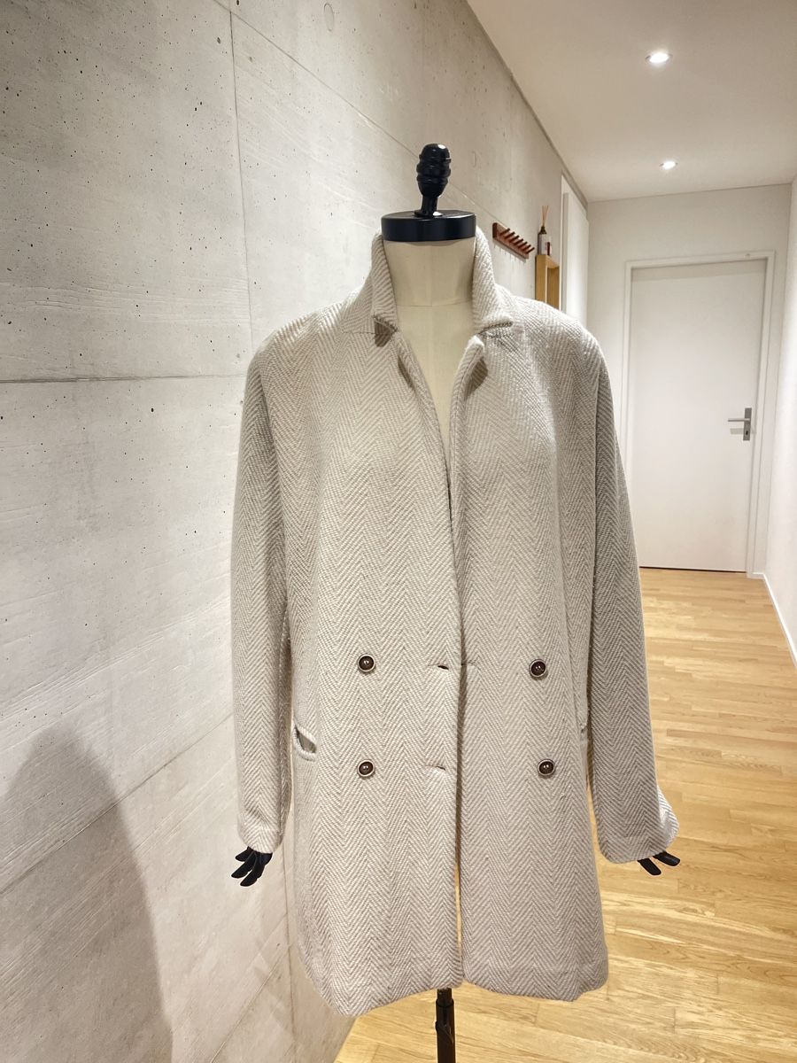 Cappotti: Lia Pull 100% Cashmere  Coat Size 48 - Made in Italy – Usato da Rüti ZH venduto da Claudiaduo 1