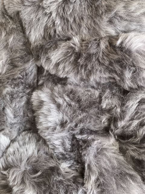Poltrone: Pouf en peau de mouton-Lammfell Sitzsack – Nuovo e nell'imballaggio originale da Arbedo venduto da patagonialeatherrugs 2