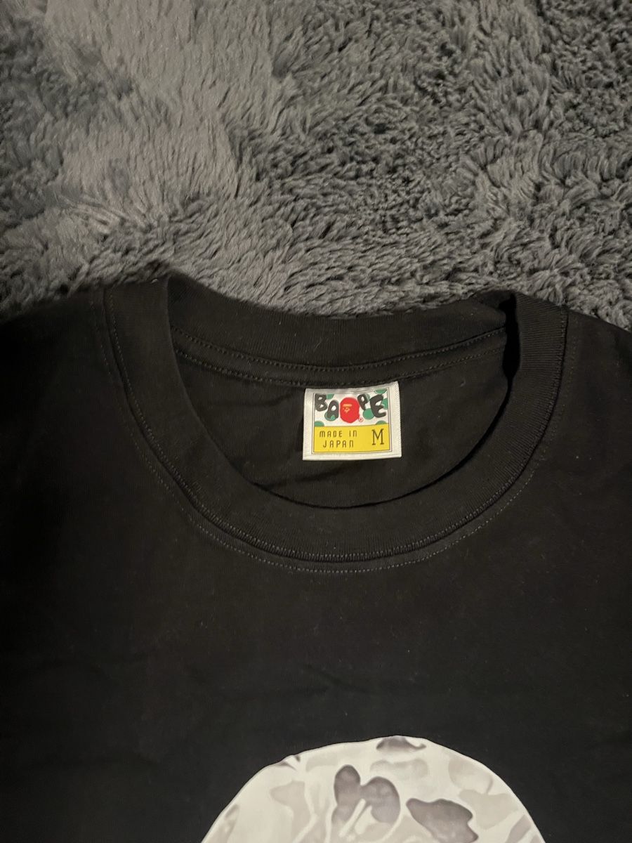 Bape T-shirts: Bape T-shirt – Neuf (Voir description) à Oberkirch LU par Giudici-Hess 2