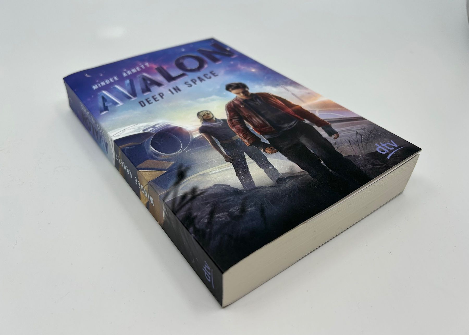 Libri: Avalon: Deep in Space (Minder Arnett) – Usato da Pfeffingen venduto da guvalia 2