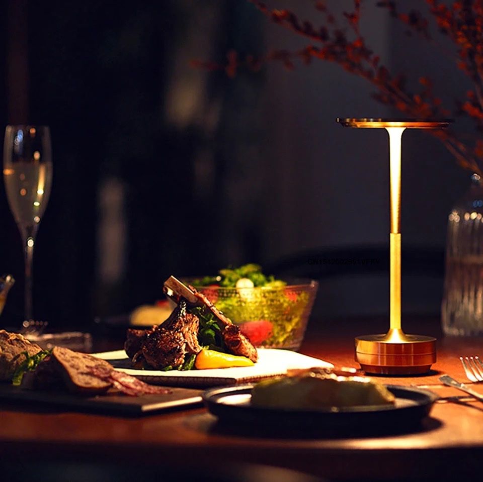 Lampen: Tischlampe edel und dimmbar – Neu und originalverpackt aus Flawil von swisstrendshop 2