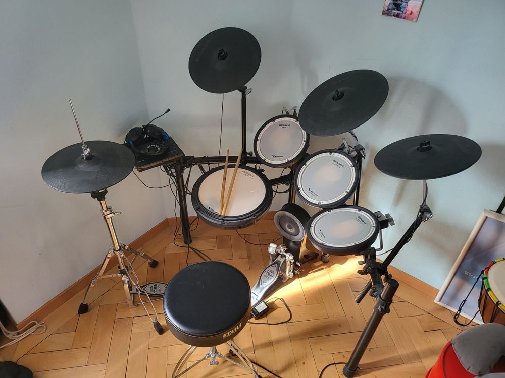 EDrum Set Roland//VDrum Compact TD17KVX Kaufen auf Ricardo