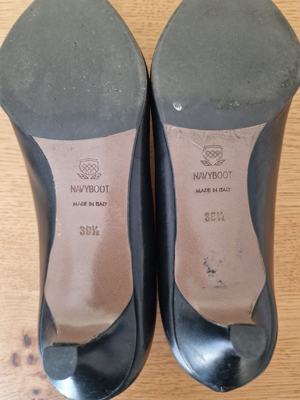 Navyboot Scarpe da donna: NAVYBOOT Leder Pumps I Made in Italy – Usato da Lausen venduto da Joli-80 3