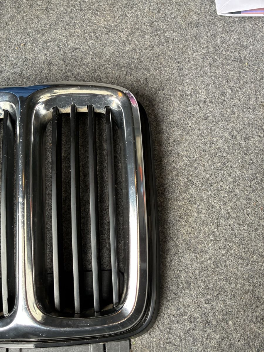 BMW Tutti pezzi di ricambio auto: E21 Niere – Nuovo (secondo la descrizione) da Grenchen venduto da Netii10 2