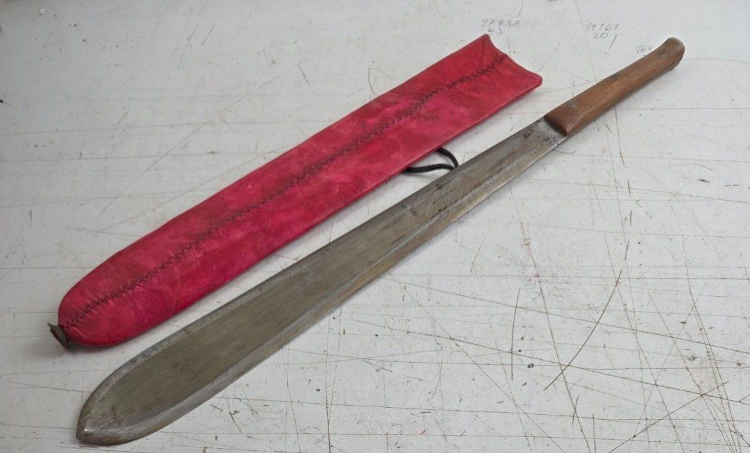 Altre raccolte & rarità: Alte Machete Messer Ida Masai Kenia – Usato da Flums venduto da Flumsantik 3