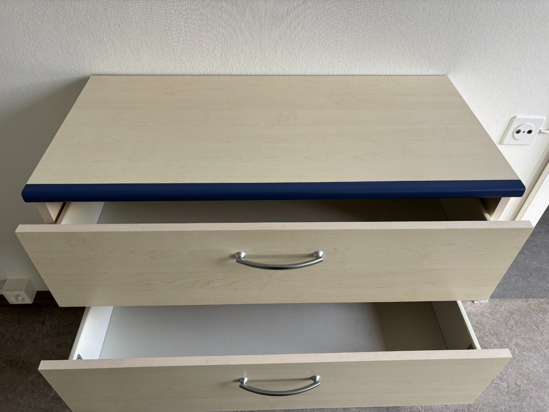 Cassettiere: Kommode mit vier Schubladen (ca. 80x90cm) – Usato da Oberbuchsiten venduto da nfl_s9qd 3