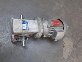 Elektromotor mit 90° Untersetzungsgetriebe