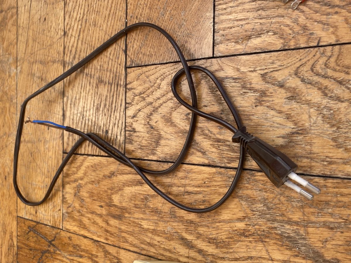 Componenti elettronici: diverse Elektroteile zum Basteln – Usato da Rorschach venduto da Fliegenflieger 4