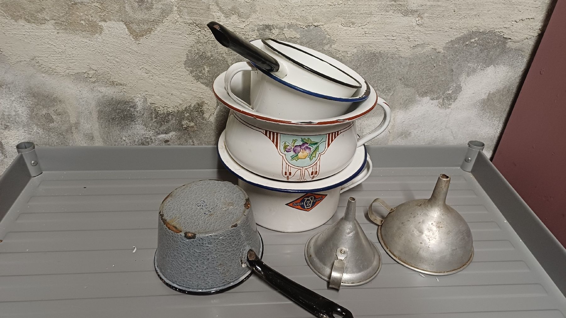 Casseroles: Email Gefäse  – D'occasion à Flawil par Naphtali 1