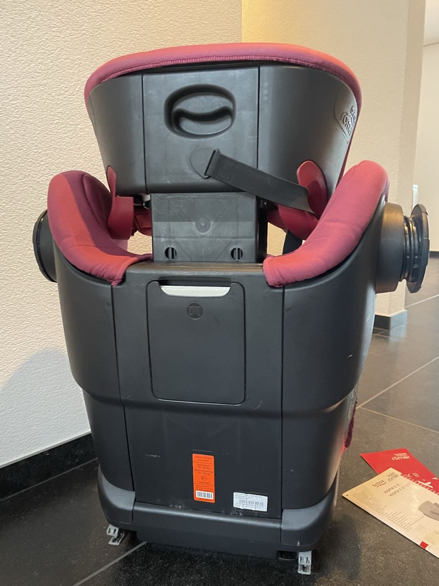Britax Römer Auto-Kindersitze: Britax Römer Kindersitz Kidfix II XP SICT – Gebraucht aus Wegenstetten von Marcus2222 6