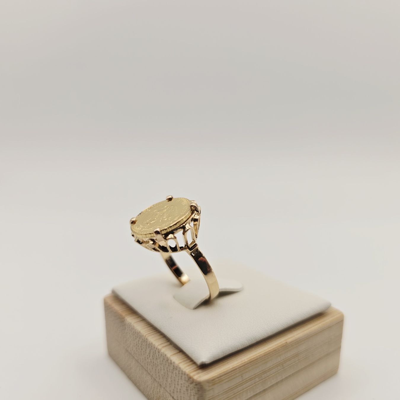 Ringe: Gold Ring 585 Gold 14KT mit 2 Pesos 900 Gold Mexico Gr 51 – Neu (gemäss Beschreibung) aus Stein am Rhein von JuwelierSteinbock.CH 2