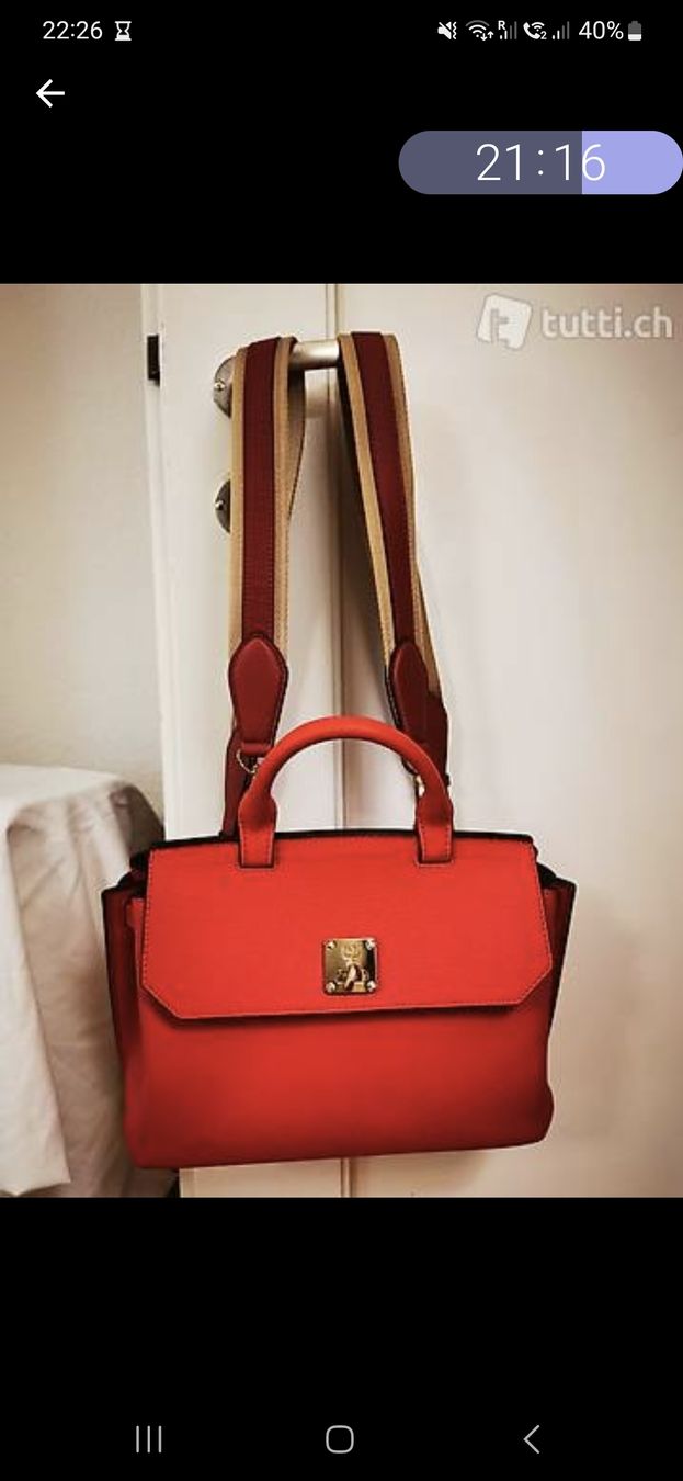 Taschen für Damen: MCM Original Leder rot handbag – Gebraucht aus Zürich von Sami526