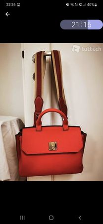 MCM Original Leder rot handbag