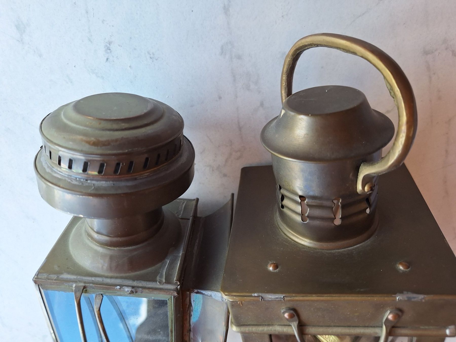 Lampade: Antike Schiffslaternen, Messing, 2 Stück, Herbstdeko – Usato da Huttwil venduto da Kunterbuntli 1