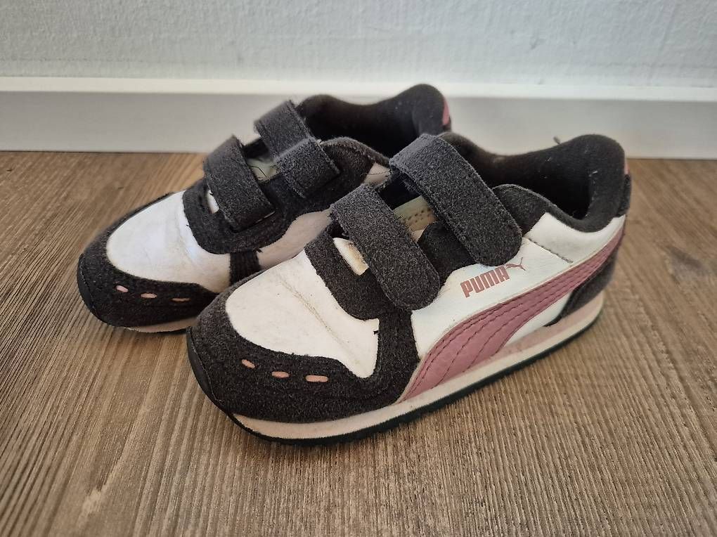Scarpe per ragazzi: Kinderschuhe Puma – Usato da Horw venduto da arco35