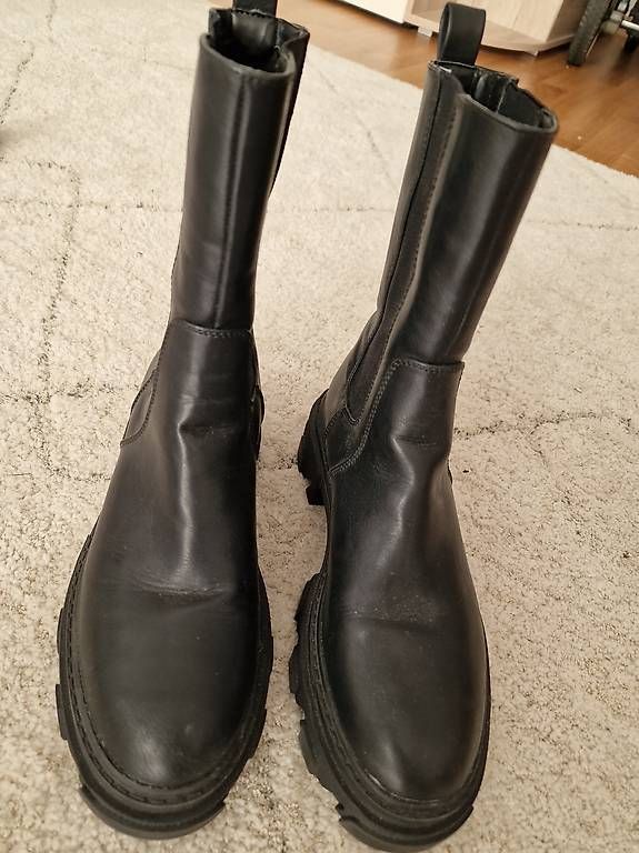Scarpe da donna: Bottine noir – Usato da Versoix venduto da Macra_17 2
