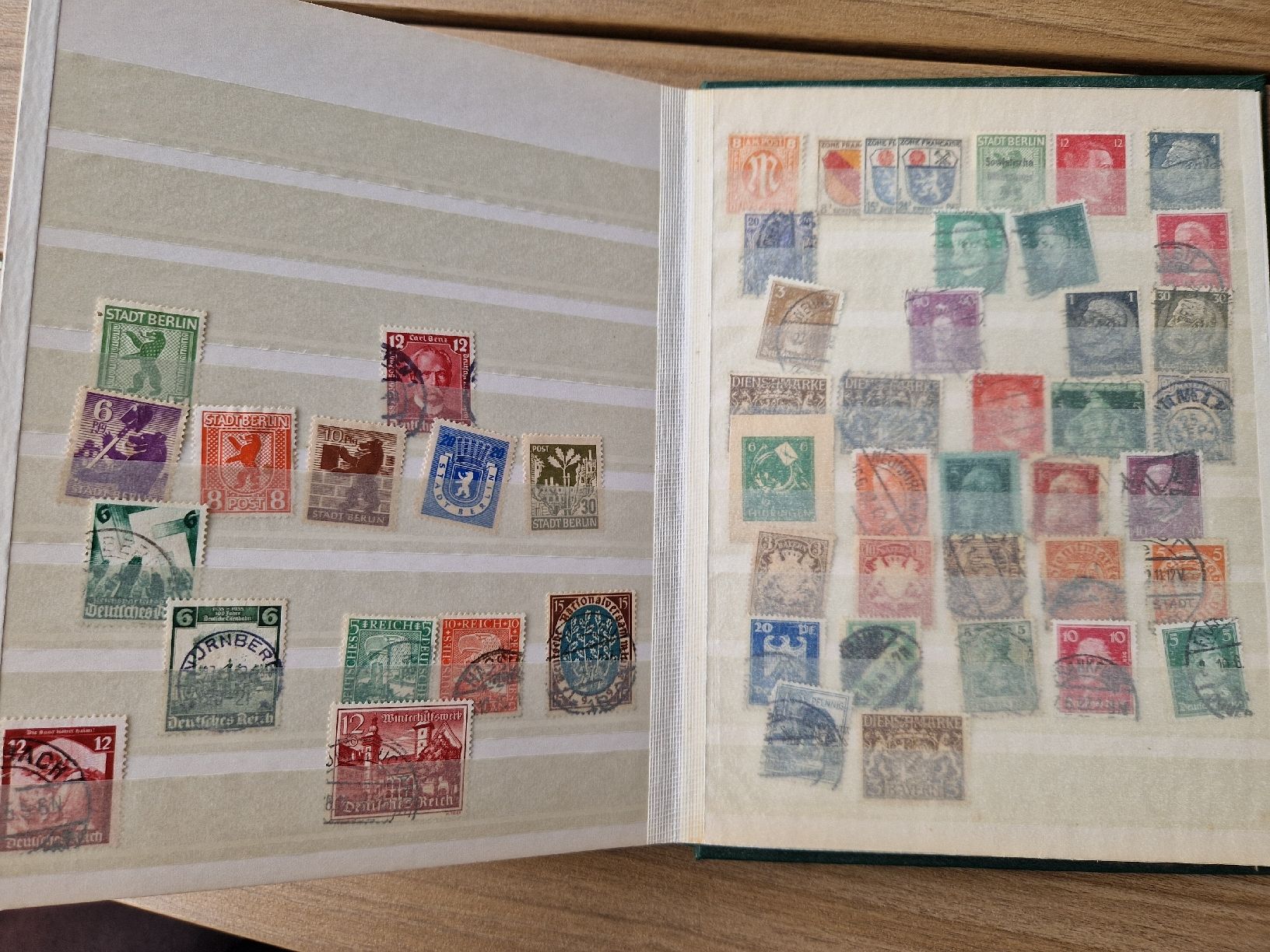 Tutti i francobolli: Deutsches Reich Briefmarken Album – Usato da St. Gallen venduto da Enrico_SG 4
