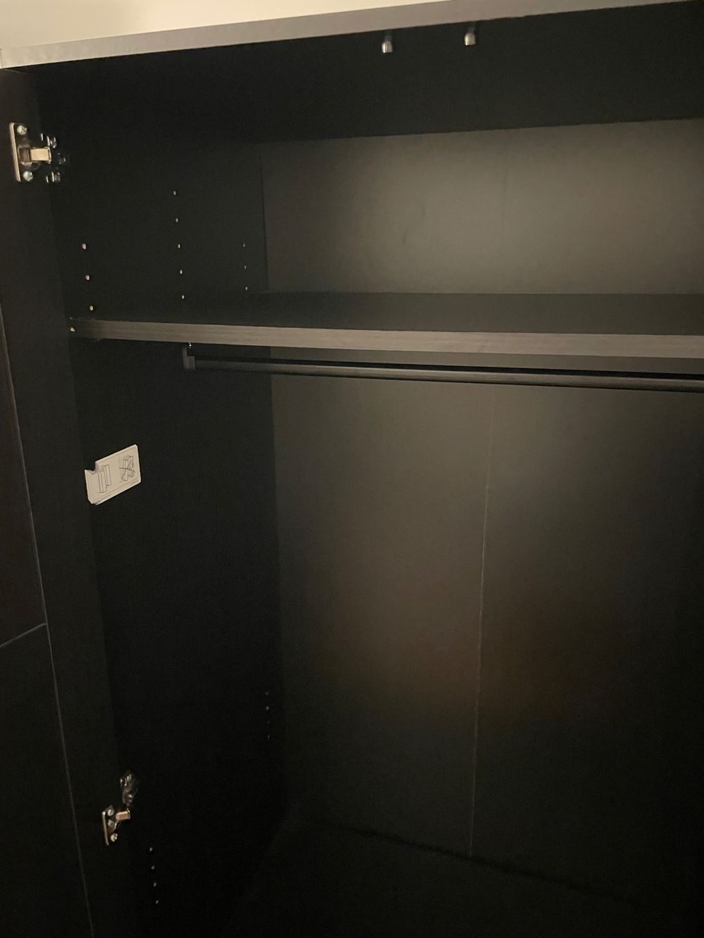 Ikea Schränke: Schrank – Gebraucht aus Zürich von mat_xtz9 2