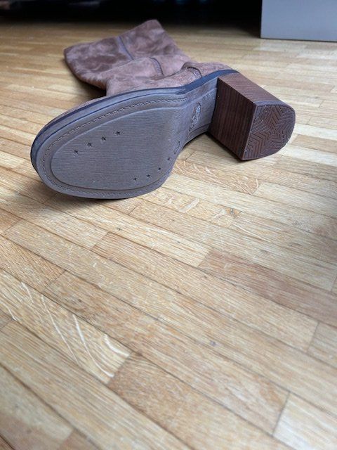 Zalando Scarpe da donna: Bottes à talon 38 – Usato da Bursins venduto da Mr1968 5