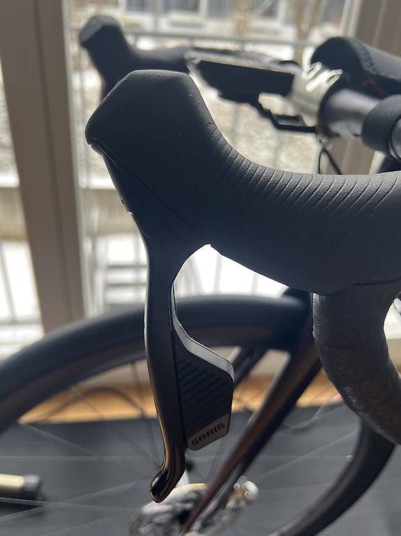 Sram Pezzi di ricambio: Sram Rival AXS Brems/Schalthebel – Usato da Binningen venduto da Giusi. 2
