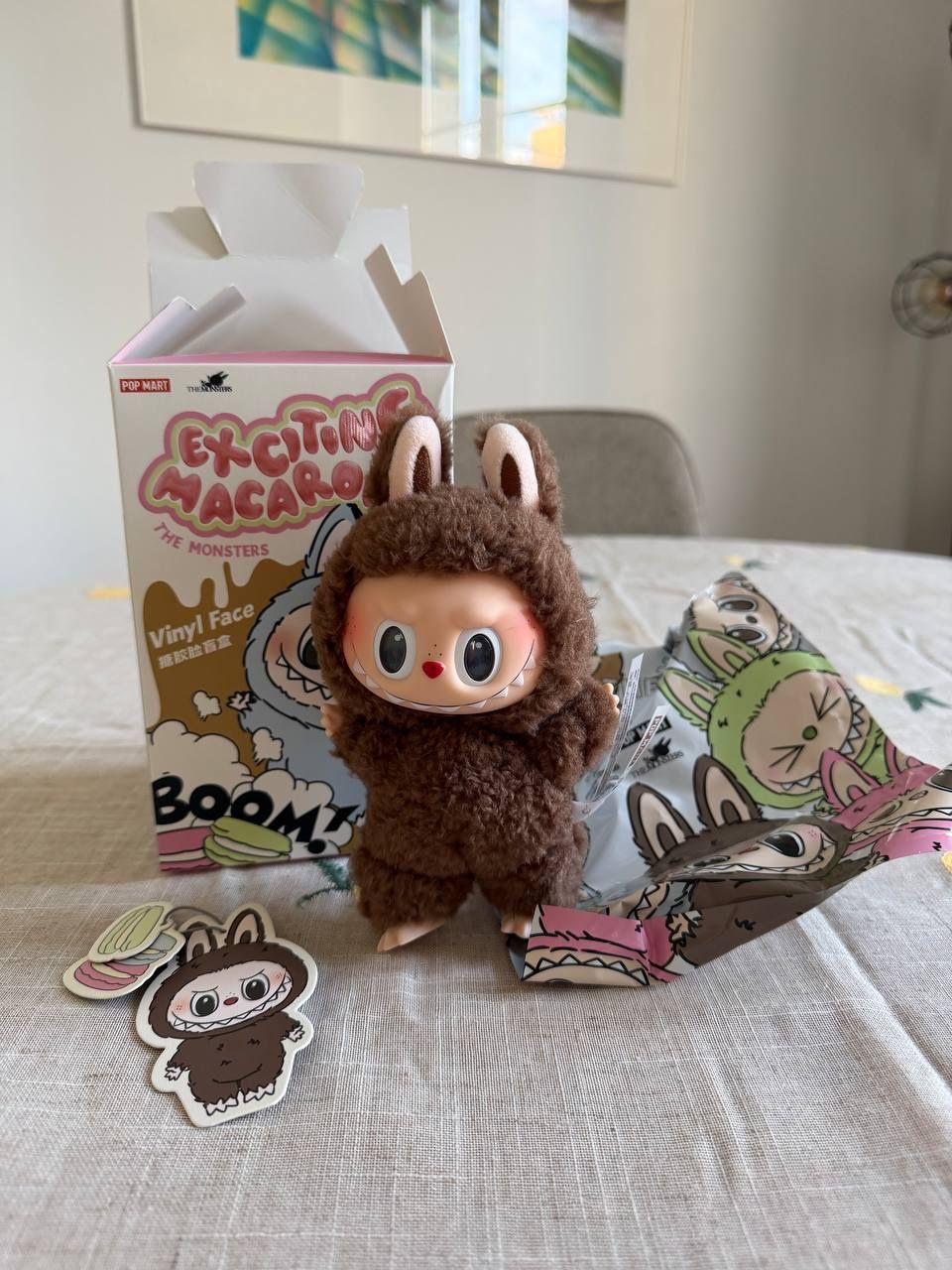 Pop Mart Spielzeuge: Labubu Exciting Macaron Secret Chestnut Cocoa – Neu und originalverpackt aus Lausanne von randomWalk 1