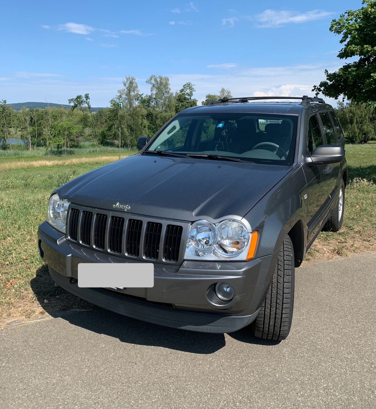 Jeep Autos: Jeep Grand Cherokee  Laredo 4.7 – Gebraucht aus Niederhasli von deb_2bxq 9
