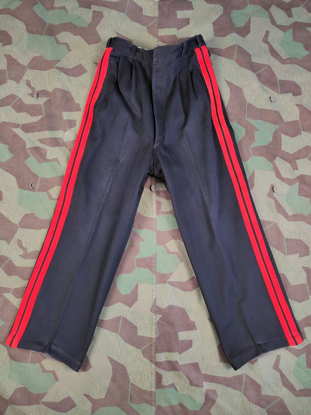 Uniformi: Hose Musik – Usato da Bauma venduto da SwissMilitaria