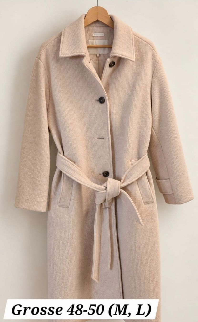 Cappotti: Mantel beige mit Bindegürtel Grösse 48-50 – Usato da kloten venduto da Docsgirl