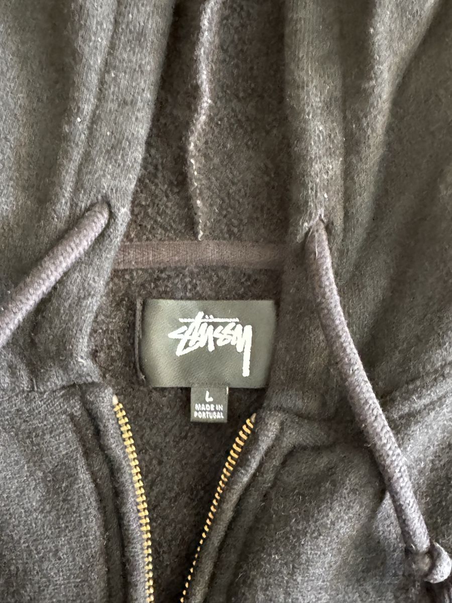 Stüssy Pullover & Sweatshirts: Stüssy Zip-Hoodie – Gebraucht aus Dübendorf von Loic_18 2