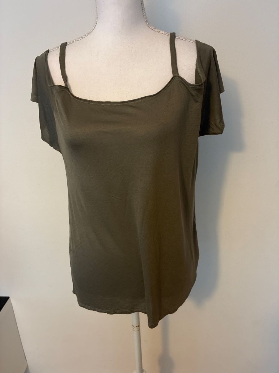 H&M T-shirt: Oberteil XS – Usato da Küssnacht am Rigi venduto da Anacerna