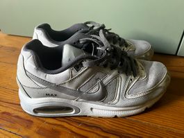 Nike Air Max Command, Grösse 41 Grau!