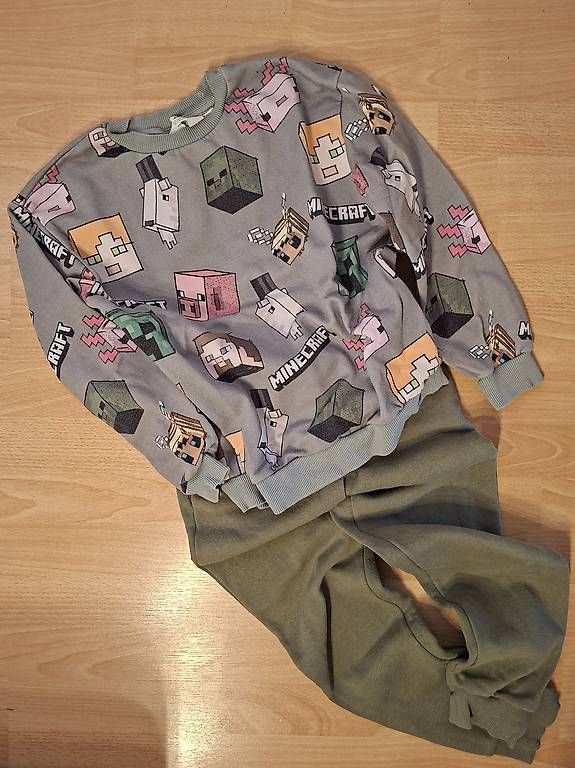 H&M Lotti & Set di vestiti: Trainer-Anzug-Set, Kinder, Minecraft, Grösse: 134/140 – Usato da Wangen SZ venduto da coni2204_10 2