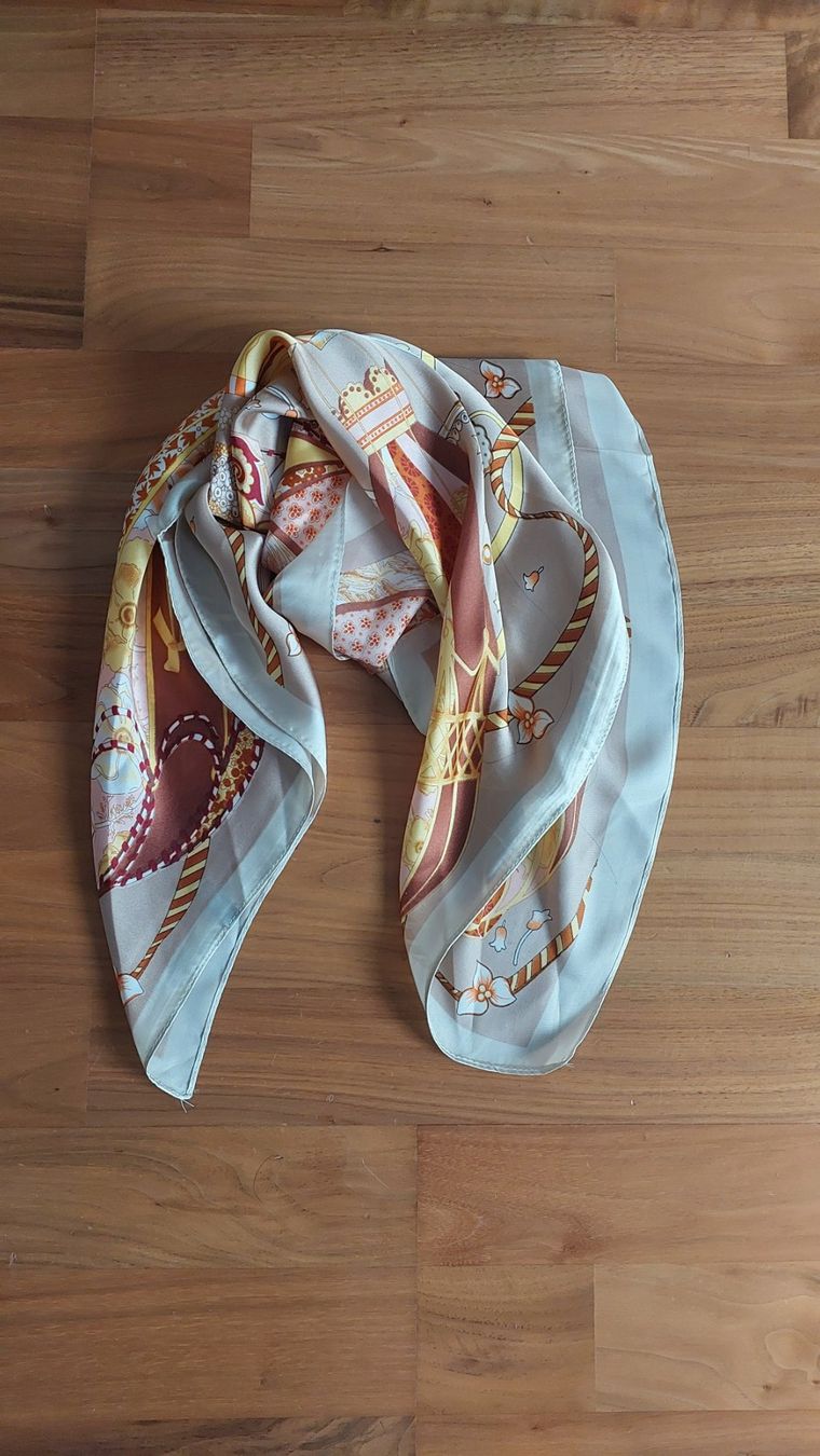 Foulard & Sciarpe: Twilly - Seidenschal - NEU – Nuovo e nell'imballaggio originale da Hittnau venduto da Razorback_1971 3