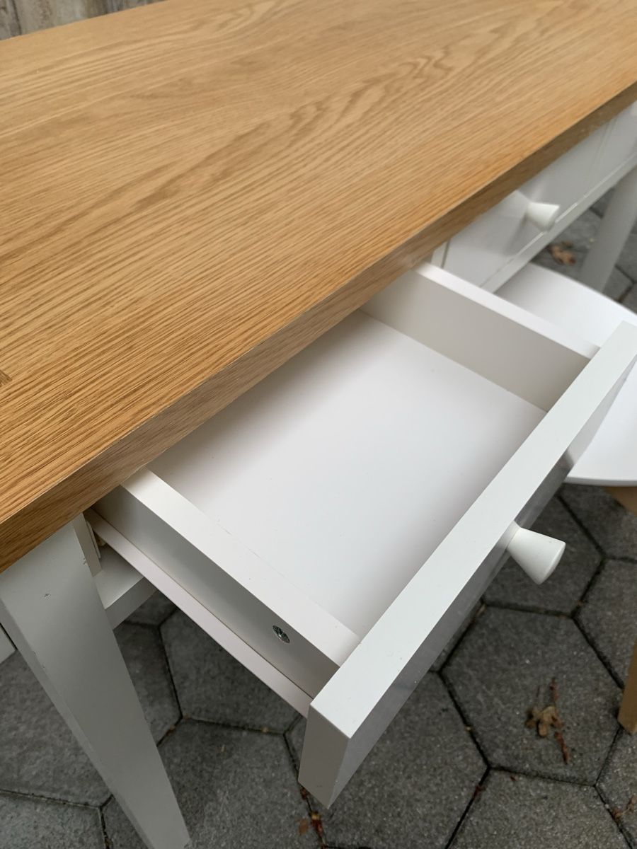 Set di tavolo e panche: Beistelltisch mit Stuhl – Usato da Flawil venduto da Naphtali 3