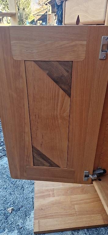 Tutti gli attrezzi: Mueble bois  – Usato da Vérossaz venduto da barmanjonathan