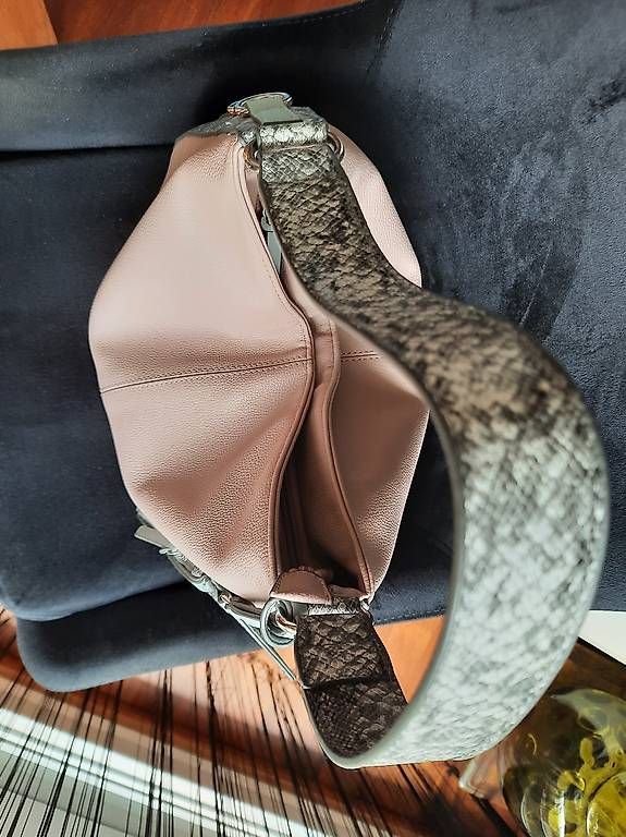 Borse da donna: Damen Tasche ungetragen – Nuovo (secondo la descrizione) da Buchs SG venduto da miska01 2