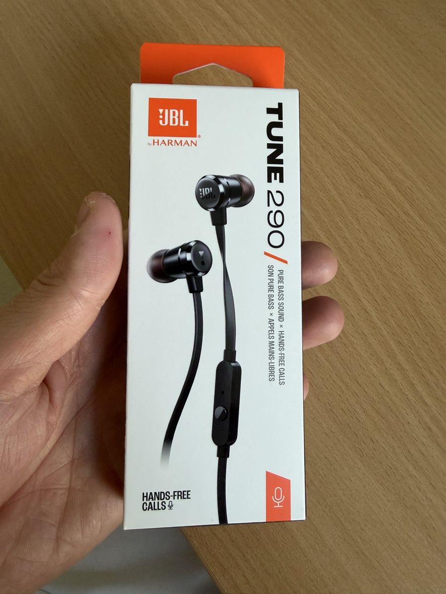JBL Casques audio: Écouteurs filaires JBL – Neuf avec emballage d'origine à vevey par seize87 2