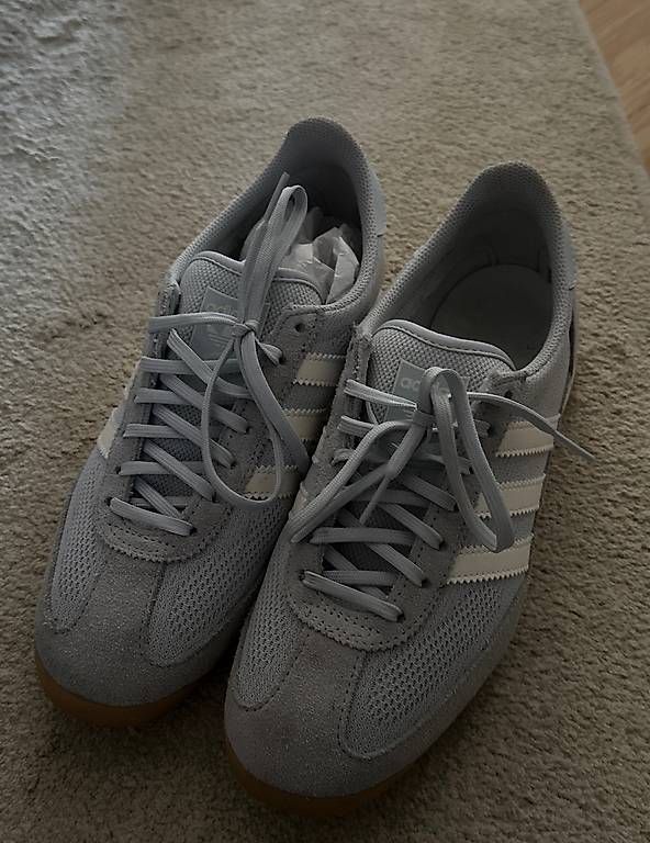 Adidas Herrenschuhe: Adidas originals 40.5 – Gebraucht aus Zürich von akoprio