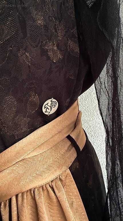 Robes: Dirndl Marjo Grösse 38 – Neuf avec emballage d'origine à Volketswil par oli_l2zq 3