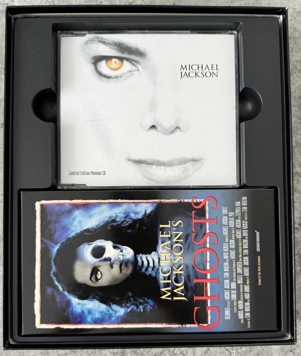 CD: Michael Jackson Ghosts Deluxe Box - Selten Top Zustand! – Usato da Oberglatt ZH venduto da Incredibles 6