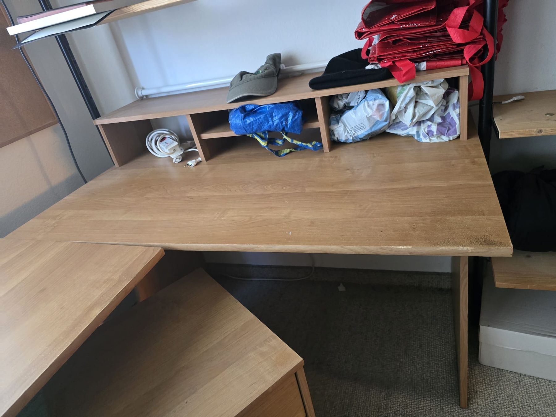 Bureaux: Pult – D'occasion à Flumenthal par ali_7x8p 2