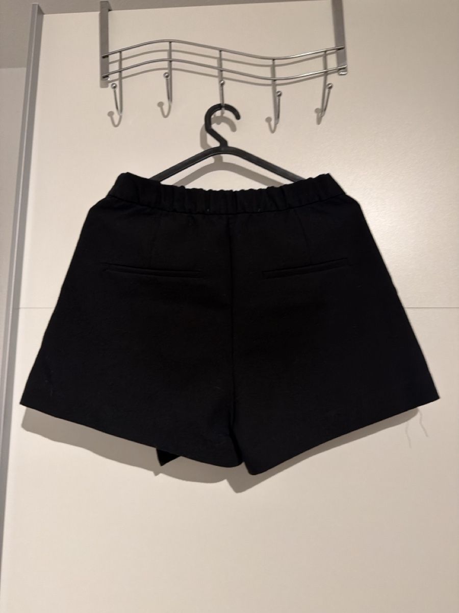 Bershka Gonne: Hosenrock – Usato da Döttingen venduto da chi_8d8b 2