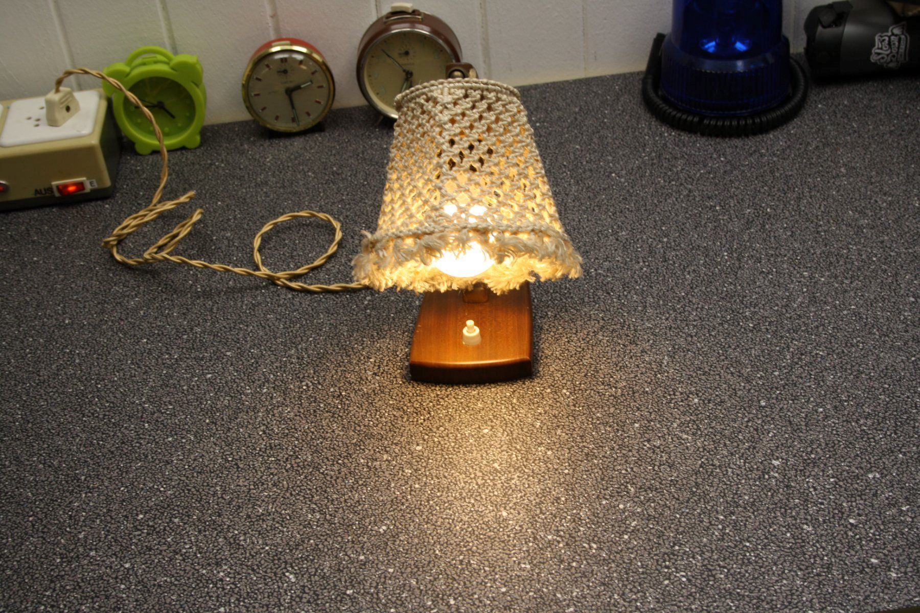 Lampade: VINTAGE LAMPE – Usato da Wauwil venduto da Pneuedy 3