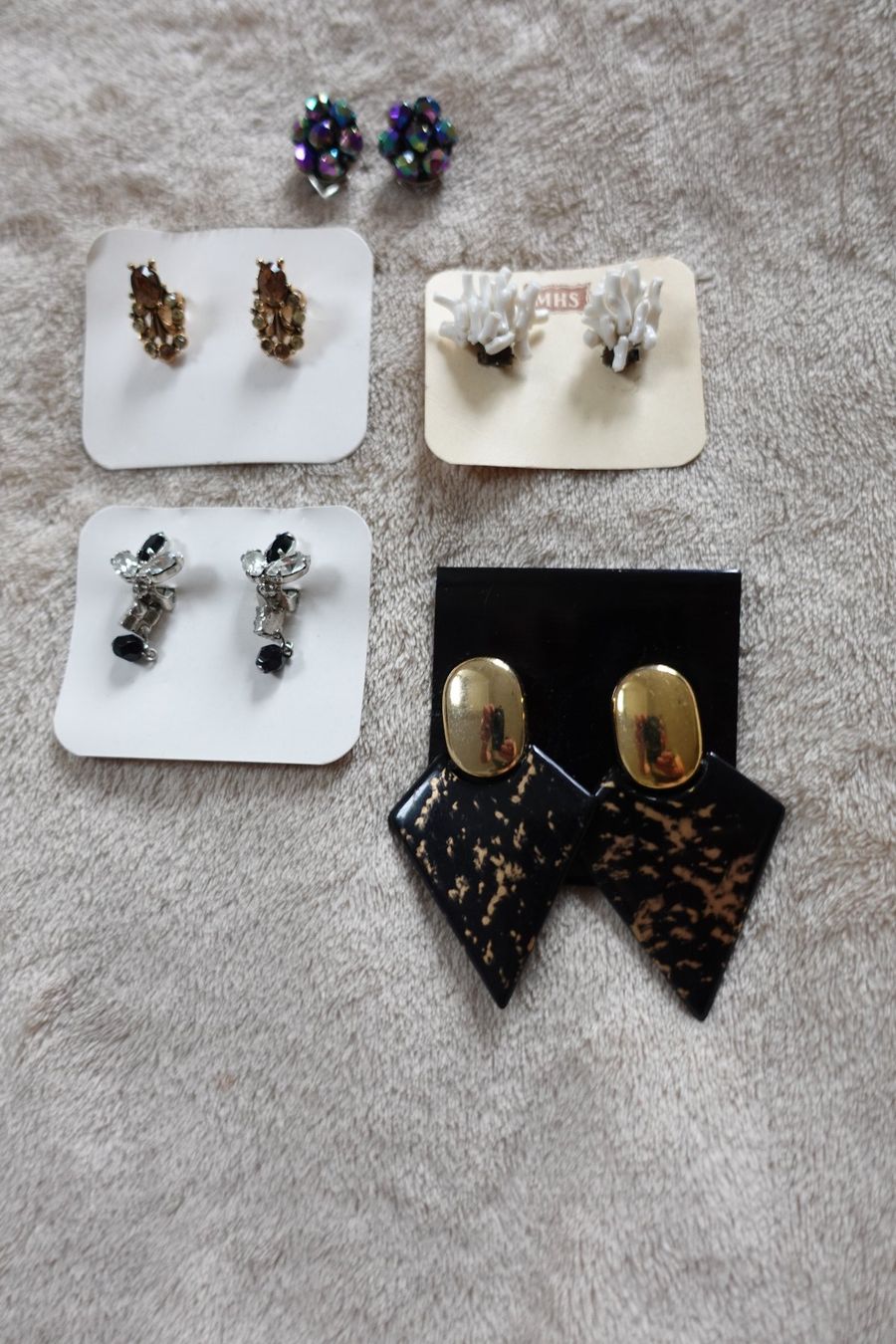 Sonstiger Schmuck: 1 schönes 32 teiliges Modeschmuck Set – Gebraucht aus rorschach von Babsi64 1